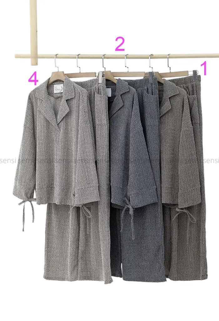 ست شومیزشلوار جلوبسته کد1002796