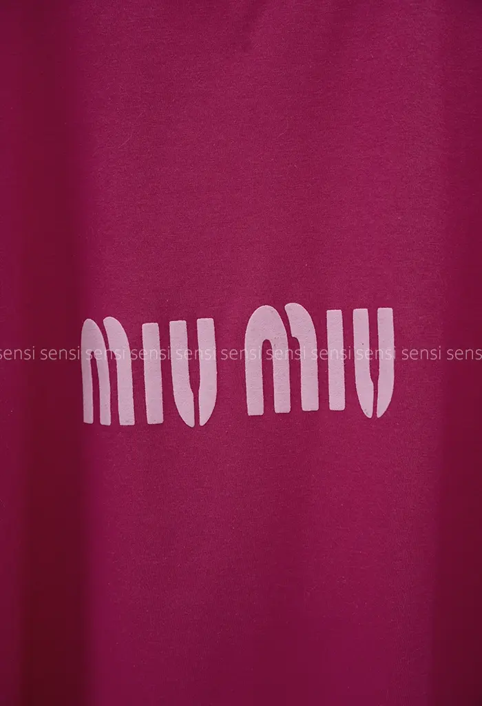 ست کراپ شلوارک miu-miuکد1004062